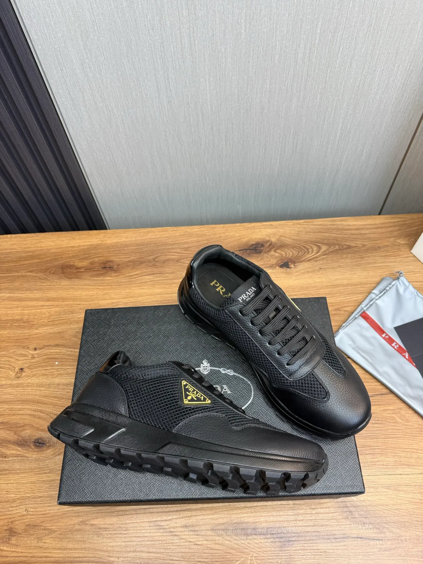 Men's shoes 💰780💰 [PRADA] Men's shoes are popular in the counter, official website synchronization, 1 high-quality shipment ✔️Original cowhide stitching breathable mesh + cowhide lining, 1🆚1 replica, original original bottom, 38-45 (38.45 custom-made, non-refundable)